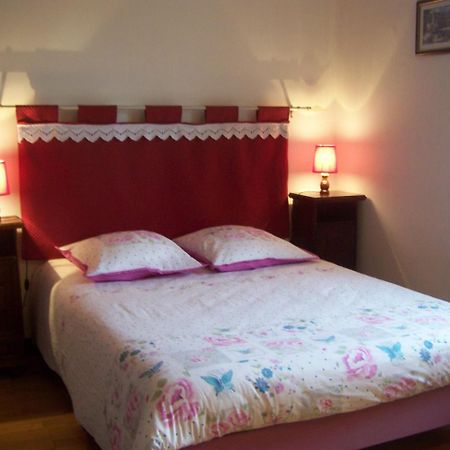 Les Cigales Bed and Breakfast Charols Eksteriør billede